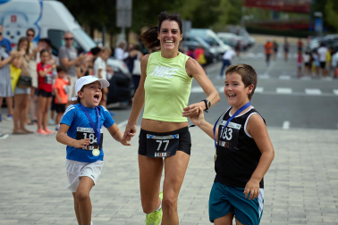 Participantes en la IX Carrera Popular de Artica disputada este domingo, 6 de septiembre