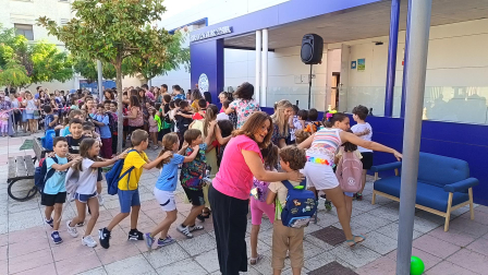 Bienvenida del profesorado de CPEIP Santa Ana de Buñuel a sus alumnos.