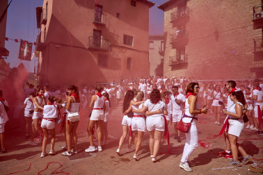 Fotos del cohete de inicio de fiestas en Cáseda