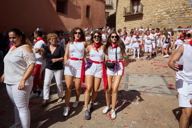 Fotos del cohete de inicio de fiestas en Cáseda