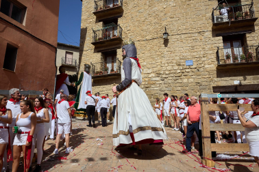 Fotos del cohete de inicio de fiestas en Cáseda