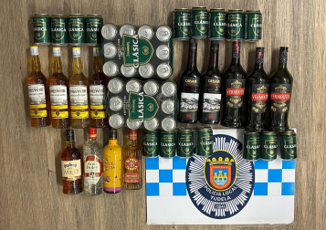botellas latas alcohol