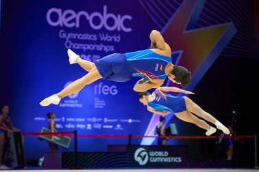 Foto de los entrenamientos de la selección española de gimnasia aeróbica en el Navarra Arena
