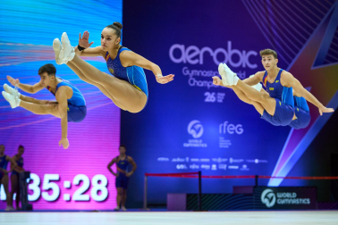 Foto de los entrenamientos de la selección española de gimnasia aeróbica en el Navarra Arena