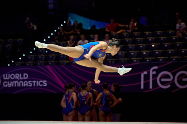 Foto de los entrenamientos de la selección española de gimnasia aeróbica en el Navarra Arena