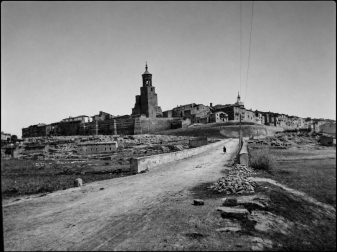La entrada a Viana, en 1913