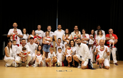 Inicio de las fiestas patronales 2026 en la localidad de Cárcar con el cohete