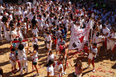 Inicio de las fiestas patronales 2026 en la localidad de Cárcar con el cohete