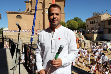 Inicio de las fiestas patronales 2026 en la localidad de Cárcar con el cohete