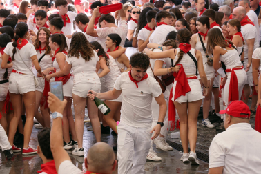 Fotos del cohete de fiestas de Olite 2026