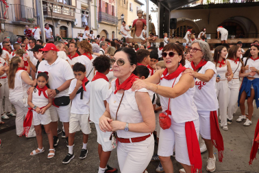 Fotos del cohete de fiestas de Olite 2026