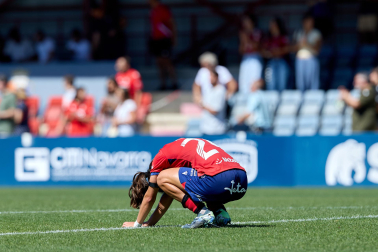 Foto del partido entre Osasuna Femenino y Real Madrid B en Tajonar