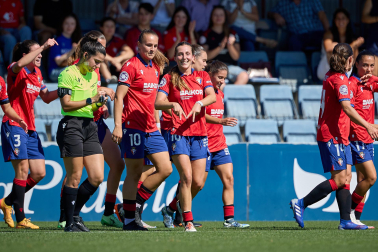 Foto del partido entre Osasuna Femenino y Real Madrid B en Tajonar