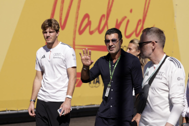 Fotos de autoridades y famosos que han asistido al Gran Premio de España de Fórmula 1 en el circuito Madring