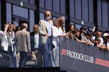 Fotos de autoridades y famosos que han asistido al Gran Premio de España de Fórmula 1 en el circuito Madring