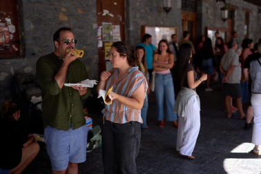 La gastronomía, el deporte y una exhibición de ‘giza proba’ marcaron el día del talo en Leitza