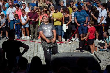 La gastronomía, el deporte y una exhibición de ‘giza proba’ marcaron el día del talo en Leitza