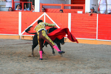 Aarón Navas y Pablo Hernández se enfrentaron a toros de José Luis Pascual en la novillada de fiestas de Fitero este domingo 13 de septiembre