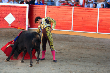 Aarón Navas y Pablo Hernández se enfrentaron a toros de José Luis Pascual en la novillada de fiestas de Fitero este domingo 13 de septiembre