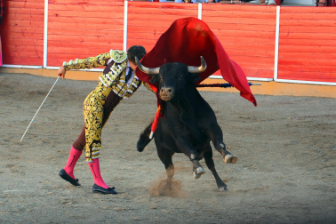 Aarón Navas y Pablo Hernández se enfrentaron a toros de José Luis Pascual en la novillada de fiestas de Fitero este domingo 13 de septiembre