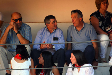 Aarón Navas y Pablo Hernández se enfrentaron a toros de José Luis Pascual en la novillada de fiestas de Fitero este domingo 13 de septiembre