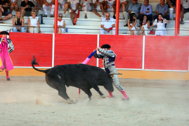 Aarón Navas y Pablo Hernández se enfrentaron a toros de José Luis Pascual en la novillada de fiestas de Fitero este domingo 13 de septiembre