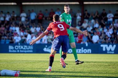 Fotos del partido Osasuna Promesas-Arnedo