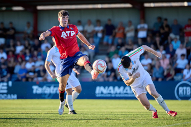 Fotos del partido Osasuna Promesas-Arnedo