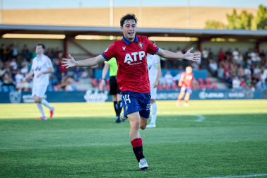 Fotos del partido Osasuna Promesas-Arnedo