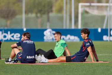 Fotos del entrenamiento de Osasuna de este lunes 14 de septiembre