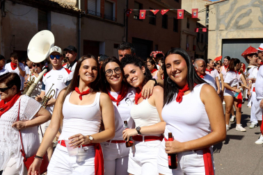Calor, música y diversión en el cohete del inicio de las fiestas 2026 en Villafranca