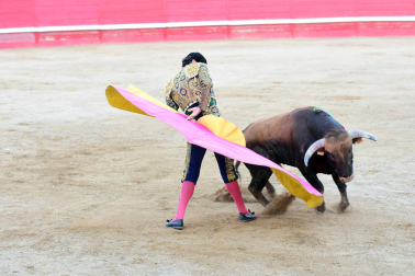 Toros de la Dehesa de Guadarrama para los novilleros forales Aarón Navas, Pablo Hernández y Pacho Jiménez en la novillada de fiestas de Sangüesa el 15 de septiembre