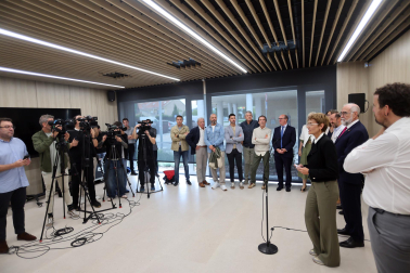 Una delegación del Gobierno de Navarra acudió este miércoles, 16 de septiembre, a la inauguración del nuevo centro de salud de Villava