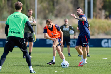 Foto del entrenamiento de Osasuna este 17 de septiembre en Tajonar