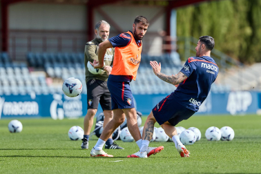 Foto del entrenamiento de Osasuna este 17 de septiembre en Tajonar