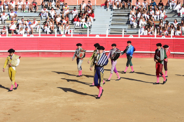 Novillada en Sangüesa con toros de José Luis Pascual para los diestros Aarón Navas y Jesús Mariano.