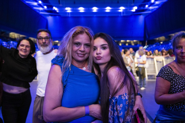Fotos del concierto de Camela en el Navarra Arena de Pamplona