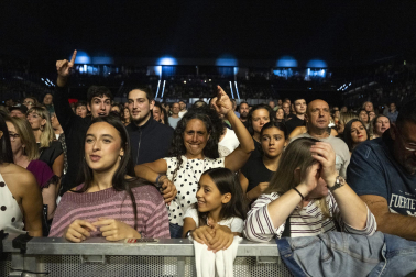 Fotos del concierto de Camela en el Navarra Arena de Pamplona