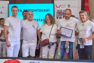 Fotos del cohete de las fiestas de Huarte 2026