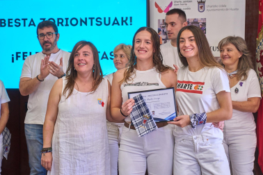 Fotos del cohete de las fiestas de Huarte 2026