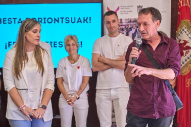Fotos del cohete de las fiestas de Huarte 2026
