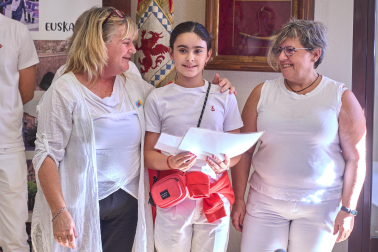 Fotos del cohete de las fiestas de Huarte 2026