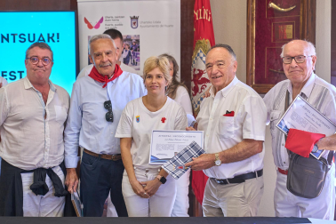 Fotos del cohete de las fiestas de Huarte 2026