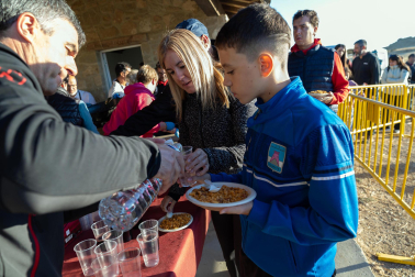 Tradicional acto de entrada de los rebaños de ovejas a Bardenas Reales