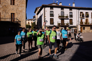 Fotos de la marcha del Alzheimer en Alsasua