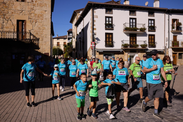 Fotos de la marcha del Alzheimer en Alsasua