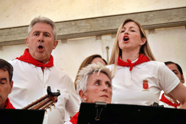 El Coro-Rondalla de Villafranca, distinguido este año con el título de 'Villafranqués Entrañable'