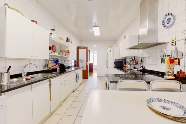 Extraordinario inmueble con alto potencial de rentabilidad en Pamplona