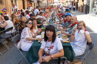 Comida popular 'BabyBoom' en las fiestas de Corella