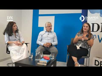 ¿A qué edad deberíamos dar el primer smartphone a nuestros hijos? En este nuevo episodio de Desafíos de Navarra, abordamos el impacto de las pantallas y las redes sociales en la adolescencia.

Junto a Clara Salvador Castiella, secretaria de la asociación Adolescencia Libre de Móviles de Navarra y profesora en el Instituto Plaza de la Cruz, Fernando García, profesor de Ciencias en la ESO y en Bachillerato del Colegio Irabia- Izaga, y Anabel Eguillor Cabrerizo, psicóloga y directora del programa E-Tic de la Fundación Diario de Navarra, debatimos sobre los pactos entre familias para retrasar la entrega del móvil, el uso de tecnología en las aulas y el papel de la salud mental en los jóvenes.

